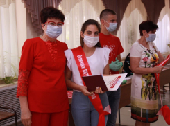 Студенты техникума ВИТИ НИЯУ МИФИ получают свои первые дипломы о профессиональном образовании