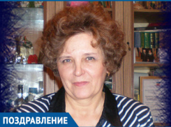 Заслуженный учитель России Любовь Кустова отмечает день рождения