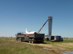 Снесенный ураганным ветром знаменитый самолет после ремонта возвращают станице Романовской