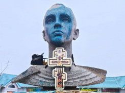 «Лицо вандала уже известно»: обстоятельства кощунственного осквернения памятника Герою России Сергею Молодову в Волгодонске 