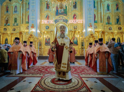 Богослужение с участием всех архиереев Дона состоялось в Соборе Рождества Христова