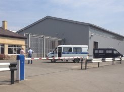 В Волгодонске на мебельном производстве «Алмаз» рабочему отрезало руку