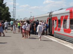 С опозданием в 13 часов прибыл в Волгодонск поезд из Москвы