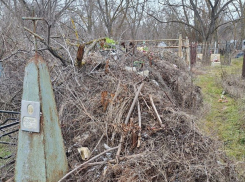 К Пасхе коммунальщики города приведут в порядок все кладбища Волгодонска 