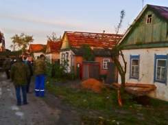 Смерч, пронесшийся рядом с Волгодонском, разрушил несколько хуторов в области
