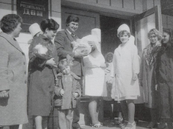 40 лет назад молодой семье Волгодонска подарили трехкомнатную квартиру за рождение ребенка 