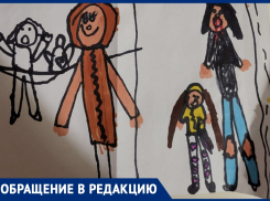 На волгодончанку с ребенком на остановке «Насосная» напала неадекватная женщина