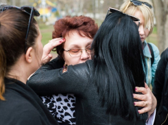 «Мы пришли не чтобы вспомнить свою боль, а чтобы ее разделить с петербуржцами», - волгодонцы