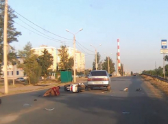 В Волгодонске на Весенней в смертельном ДТП погибла женщина (ВИДЕО)