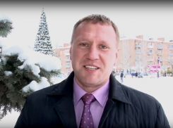 До Нового года осталось 9 часов