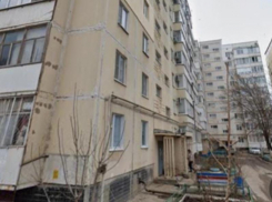 «Жильцы на Пионерской, 171 не просили ремонтировать подвал и отмостки дома»: «Жилстрой ЖЭК-2» ответил негодующим собственникам