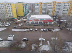 Приговор судимому уголовнику, который пытался угнать машину с молодой девушкой, вынесли в Волгодонске 