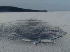 В Волгодонске еще один рыбак провалился под лед 