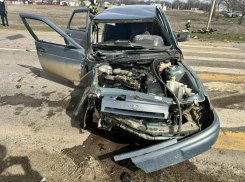 Жесткое ДТП на трассе «Элиста-Зимовники»: трое пострадавших, двое из них — 17-летние пассажиры