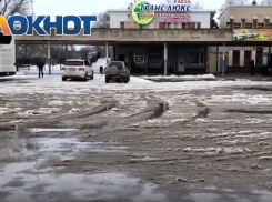 Позор и стыд людям, отвечающим за состояние привокзальной площади Волгодонска, - гостья из Краснодара 
