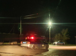 «КАМАЗ» протаранил «Десятку»: крупная авария произошла на выезде из Волгодонска 