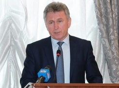 Виктор Мельников назвал главное транспортное предприятие Волгодонска банкротом