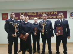 Кубки лучших подразделений получили полицейские Волгодонска 