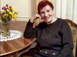 90-летний юбилей отмечает врач-акушер, благодаря которой на свет появились тысячи волгодонцев