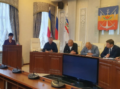 «Ждем чуда»: администрация с трепетом ожидает документы на капремонт одной из школ Волгодонска