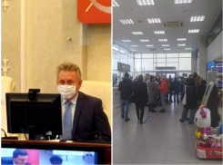 «В Бургер Кинге будем больных класть?»: в администрации подняли вопрос очереди в ТРЦ 