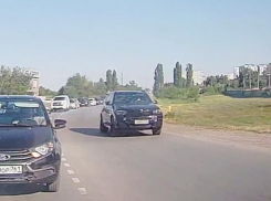 «БМВиста», проехавшего на красный по встречке, наказали сотрудники ГАИ 