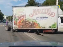 «Газель» с вырванным задним мостом перегородила дорогу на Энтузиастов