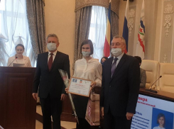 КПК «СБС» наградил одаренных школьников из Волгодонска именными стипендиями