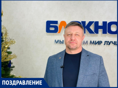 «Крепкого здоровья, несгибаемого духа и счастья в каждый дом»: президент Федерации бокса Волгодонска Тимофей Халанский