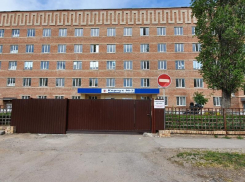 В инфекционном госпитале Волгодонска находится 41 пациент: трое в тяжелом состоянии
