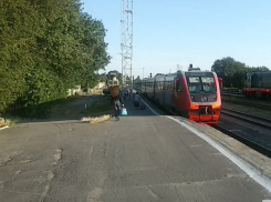 Почти на 40 рублей подорожал билет из Волгодонска в Ростов на электричке