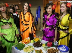 В ДК Курчатова приготовят острые блюда и станцуют лезгинку