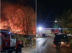 Огонь было видно за километр: сильный пожар произошел в здании на Советской  