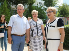 «Образовательные учреждения должны соответствовать времени и быть на шаг впереди»: Виктор Мельников 
