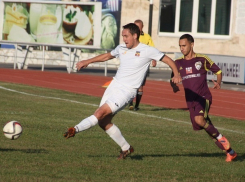 ФК «Волгодонск» борется за «серебро»: матч «Кубка Губернатора» близится к завершению