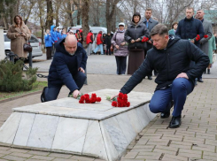 Никто не забыт, ничто не забыто: в Волгодонске почтили память неизвестных солдат, павших за Родину