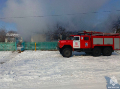 Дом разрушен: к мощному взрыву  привели игры пенсионерок с газом в Дубовском районе
