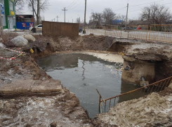 Канализационные стоки скоро польются на проезжую часть в Волгодонске