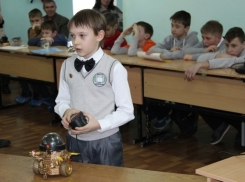 В Волгодонске 3000 юных ученых рассказали о своих научных открытиях 