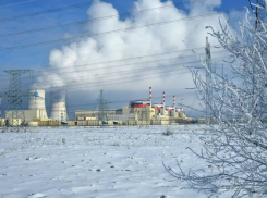 Ростовская АЭС продолжает работу: ночью в Волгодонске сбили большой ударный украинский БПЛА