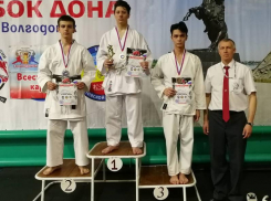 Полтысячи спортсменов сразились за звание лучших на татами в Волгодонске 
