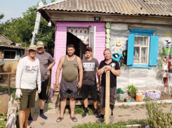 «Молчите, если не можете помочь»: члены «Боевого братства» и казаки Цимлянского района выполняют обещания чиновников