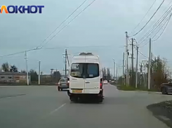 «На дорогах Волгодонска ничего не меняется»: сразу два грубых нарушения ПДД зафиксировал видеорегистратор