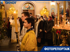 Сладкие подарки, фейерверк и песнопения: как волгодонцы отметили Рождество Христово