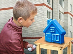 Один из детей-сирот в Волгодонске получит квартиру на 30% больше, чем у других сирот 