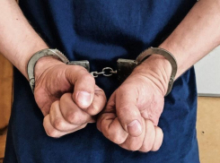 Волгодонец обокрал соседа через балкон 