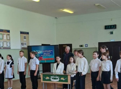 В Новоцимлянской школе открыли «Парту Героя» в память о Максиме Латышеве