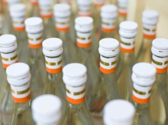 В Волгодонске обнаружили гараж с подпольным алкоголем на сумму  200 000 рублей