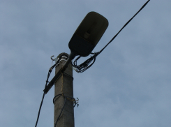 От «Сказки» до школы №11 перестало работать уличное освещение, - читатель