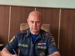 Коллеги проводили на заслуженный отдых начальника 17 ПСЧ Волгодонска Николая Титова